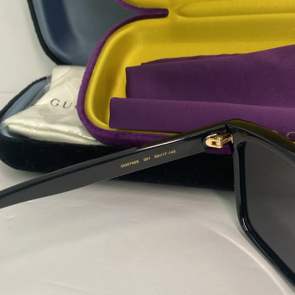 💯- New  Authentic Gucci Grey Browline Men's Sunglasses GG0748S 001 59.